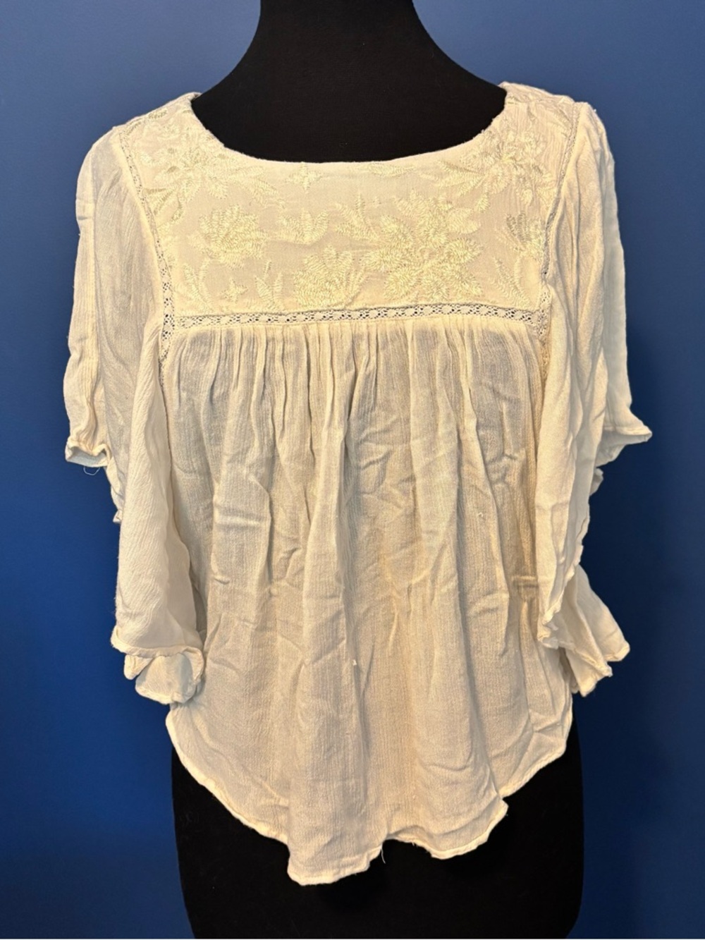 American Eagle Boho Cream Top